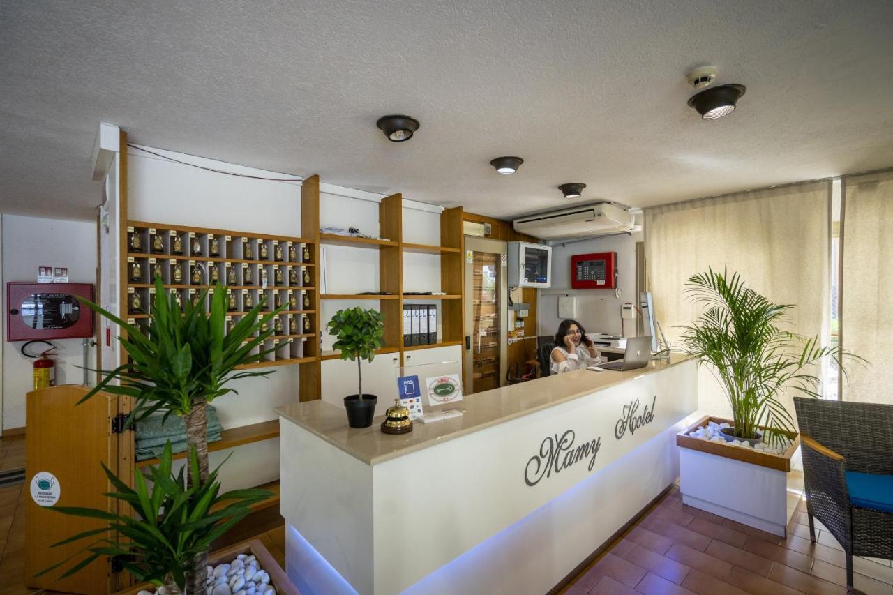 רימיני Hotel Mamy מראה חיצוני תמונה