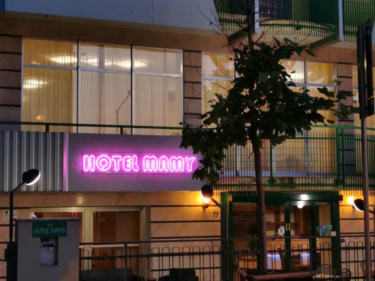 רימיני Hotel Mamy מראה חיצוני תמונה